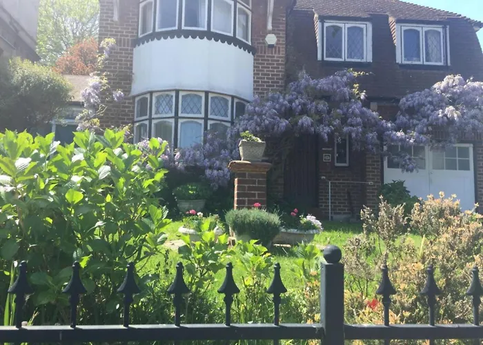 Livadia House At St Leonards On Sea